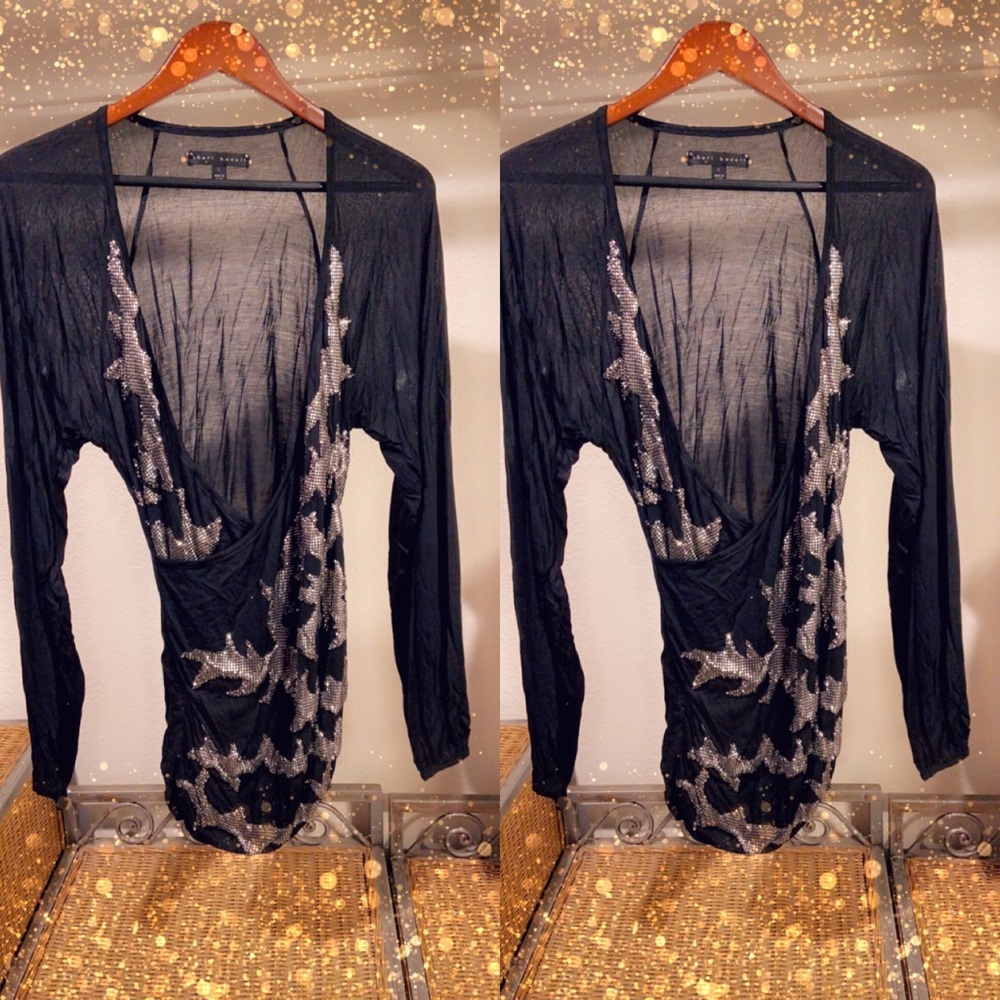 Black and silver sequins top